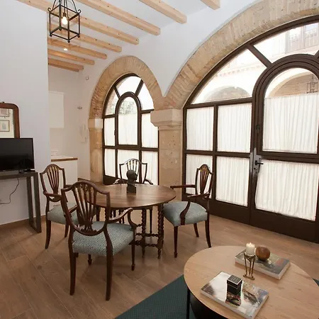 Patios De La Riva חרז