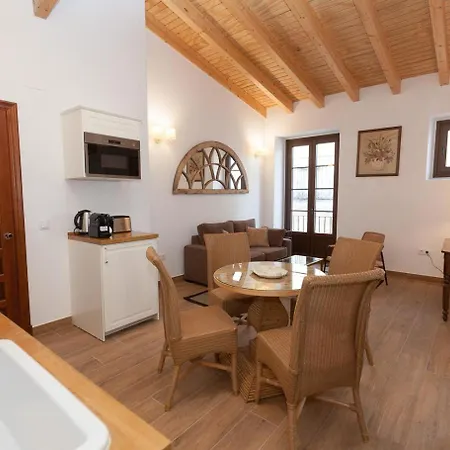 Patios De La Riva דירה