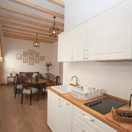 Patios De La Riva * Jerez de la Frontera