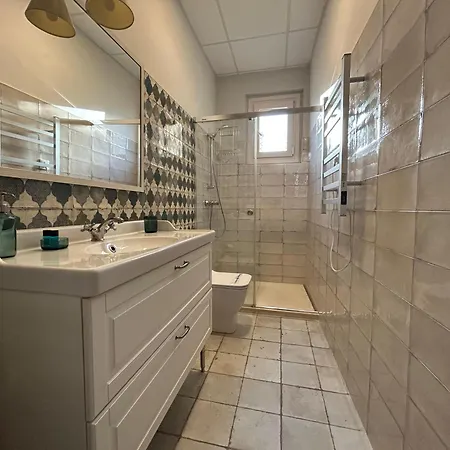 Patios De La Riva Apartamento *