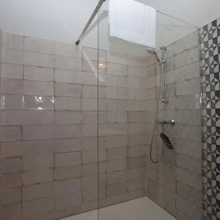 Patios De La Riva Apartman