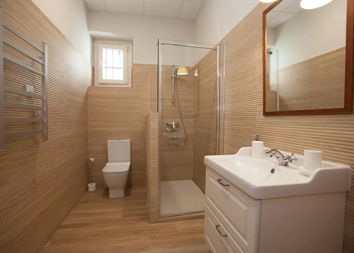 Patios De La Riva Διαμέρισμα *